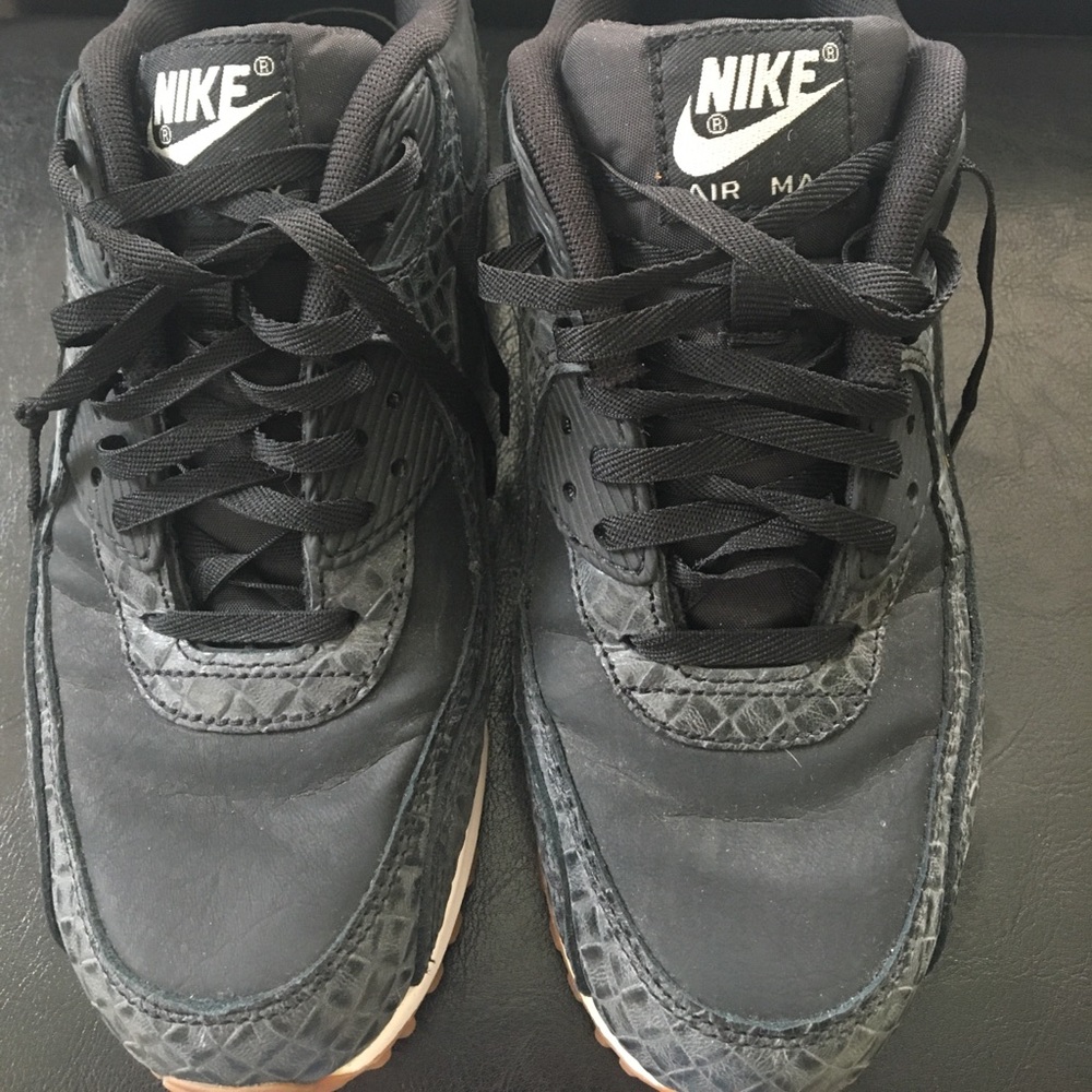 Nike Air Max Premium Black Gun Medium Brown Size 8
